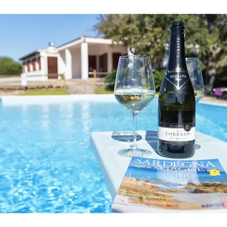 Alghero, Villa Olive Three With Swimming Pool For Perfect Relaxation Villa