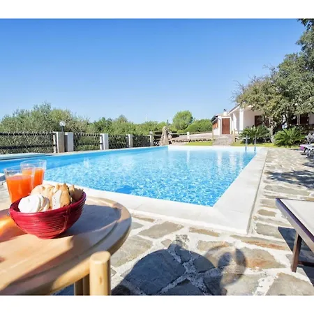 Villa Alghero, Villa Olive Three With Swimming Pool For Perfect Relaxation