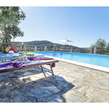 Villa Alghero, Villa Olive Three With Swimming Pool For Perfect Relaxation Putifigari